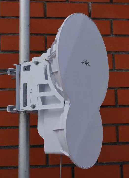 airFiber 24 (арт. AF-24) радиорелейный мост Ubiquiti 